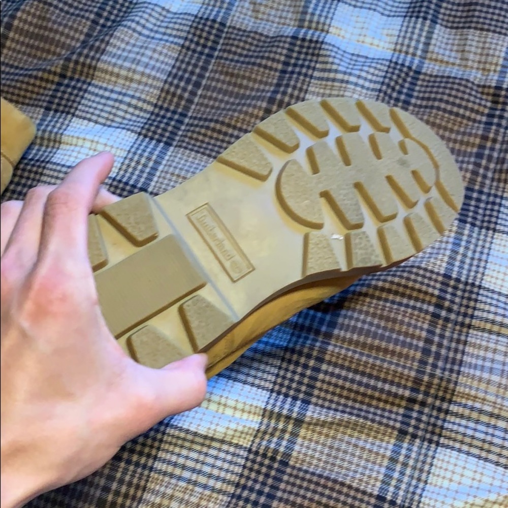 Timberlands - Picture 2 of 4